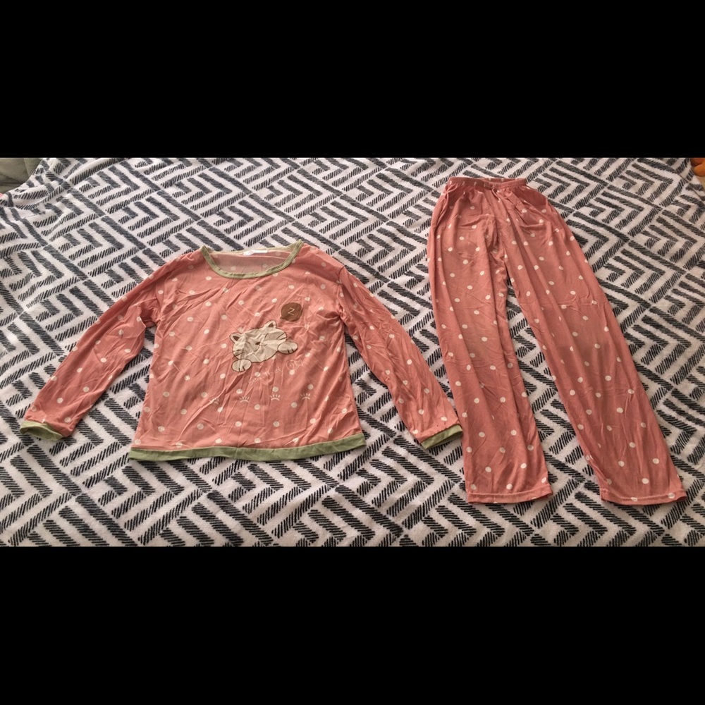 Girls 2 Piece Pajama Set, size Medium